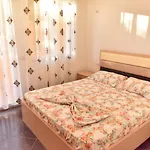 Summer Apartment *
